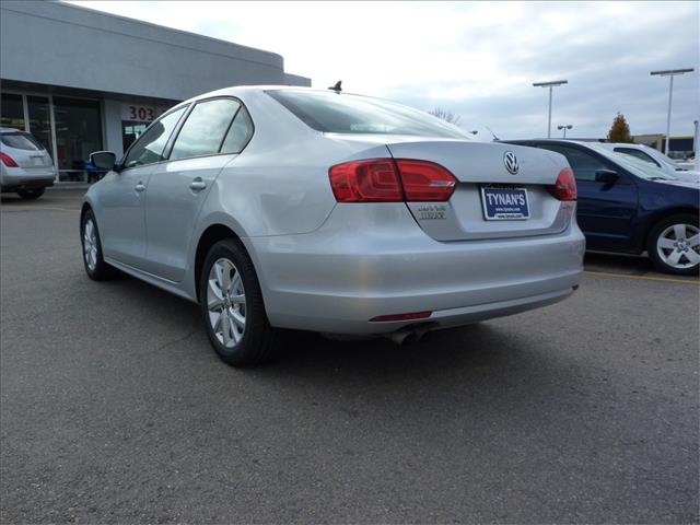 2012 Volkswagen Jetta Sedan V/6