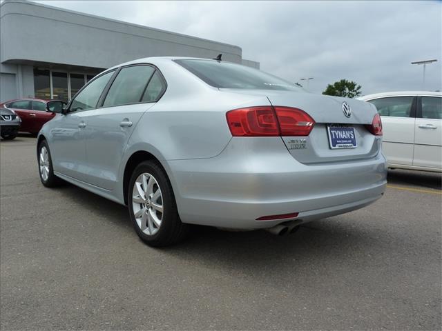 2012 Volkswagen Jetta Sedan V/6