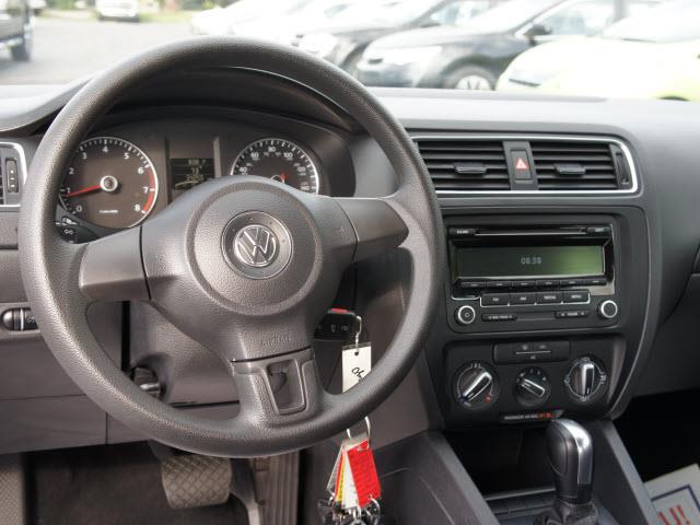 2012 Volkswagen Jetta Supercharged Notchback