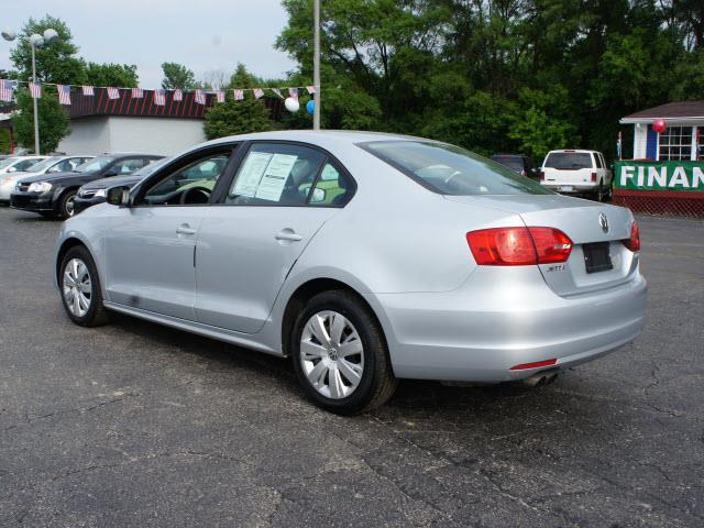 2012 Volkswagen Jetta Supercharged Notchback