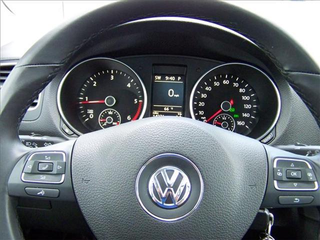 2012 Volkswagen Jetta 4dr Sdn Touring RWD Fleet