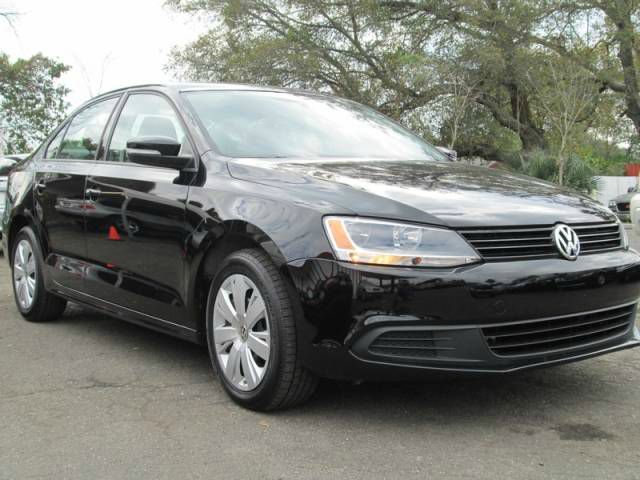 2012 Volkswagen Jetta Reg Cab 111.2 Inch WB 2WD LS Truck