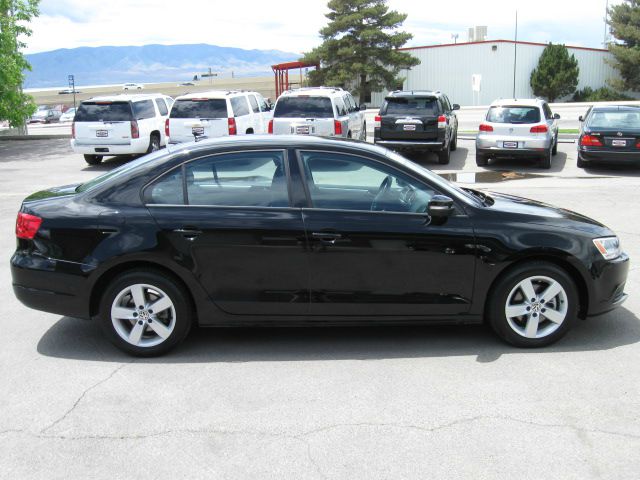 2012 Volkswagen Jetta CD With MP3