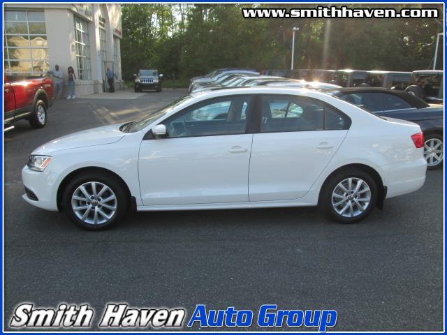 2012 Volkswagen Jetta 4WD 4dr SUV Alpha