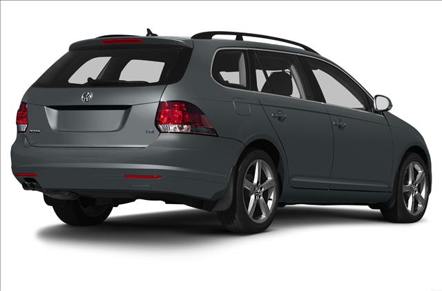 2013 Volkswagen Jetta GLS 4 Dr Sedan FWD