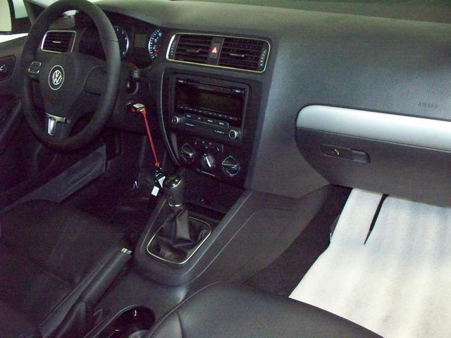 2013 Volkswagen Jetta LX Convertible