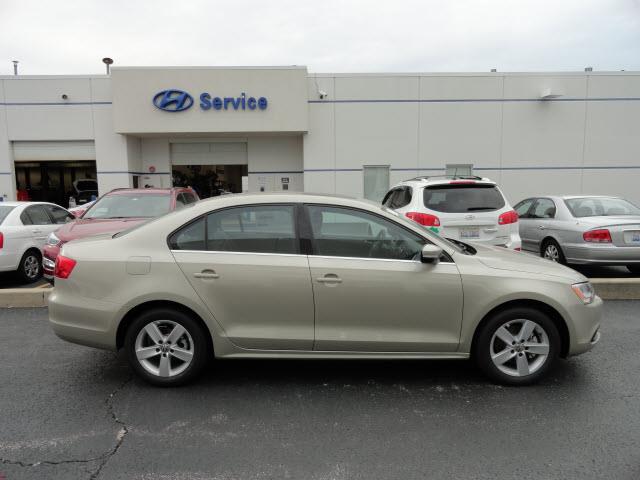 2013 Volkswagen Jetta 4DR LS AWD