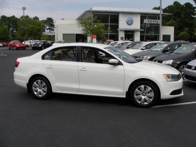 2013 Volkswagen Jetta LX Convertible