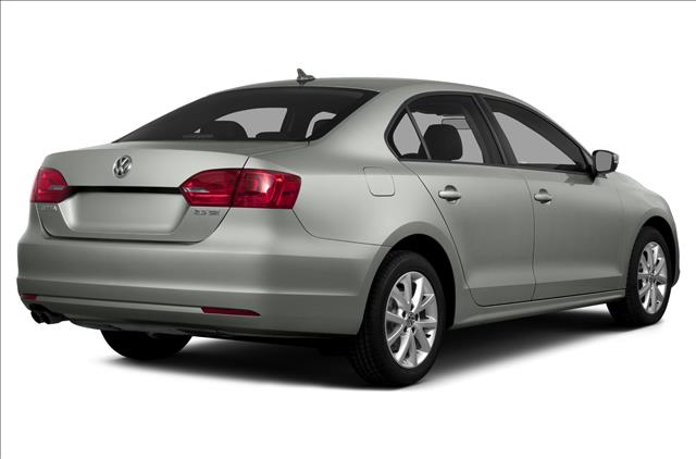 2014 Volkswagen Jetta LS 4WD W/ Moonrooftrailer TOW Hitch