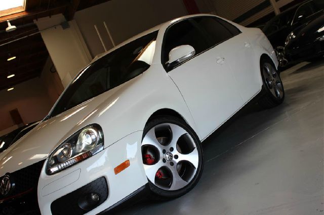 2008 Volkswagen Jetta GLI 5.0L