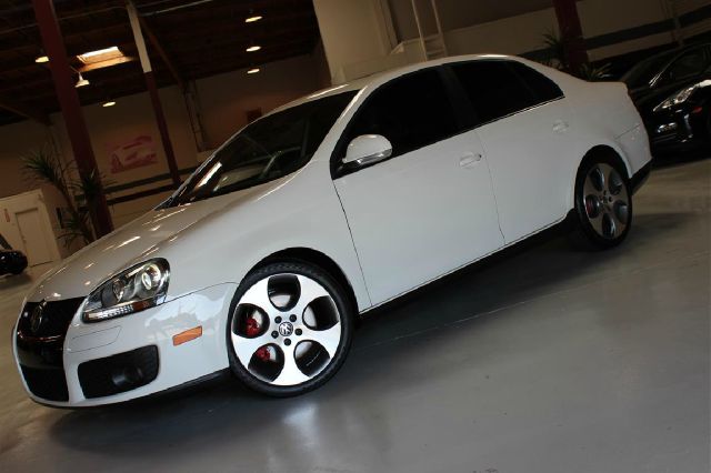 2008 Volkswagen Jetta GLI 5.0L