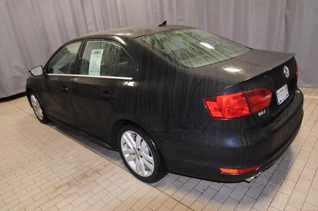 2012 Volkswagen Jetta GLI LE 1owner