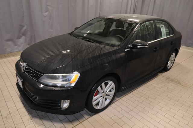 2012 Volkswagen Jetta GLI LE 1owner