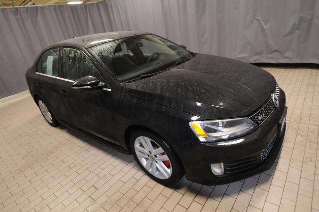 2012 Volkswagen Jetta GLI LE 1owner