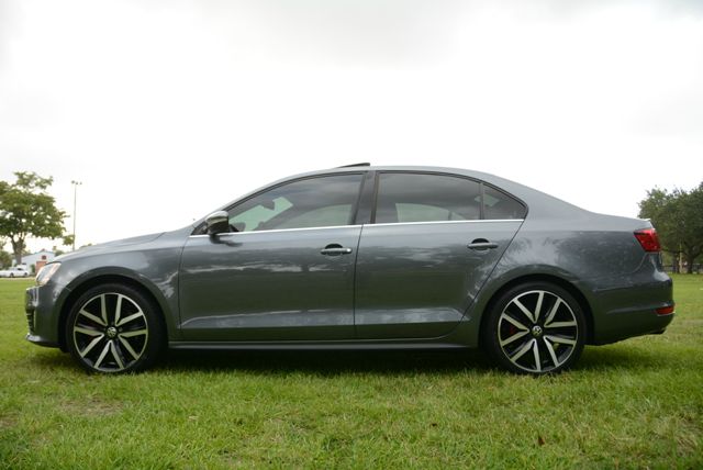 2012 Volkswagen Jetta GLI Club Coupe Wideside 141.5