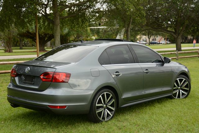 2012 Volkswagen Jetta GLI Club Coupe Wideside 141.5