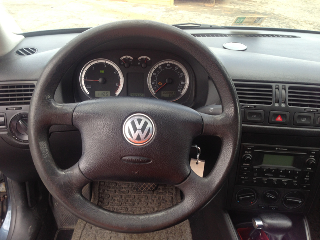 2005 Volkswagen Jetta Wagon 4dr 112 WB AWD