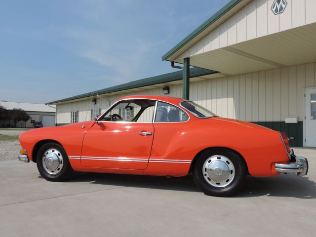 1974 Volkswagen KARMANN GHIA GT Premium