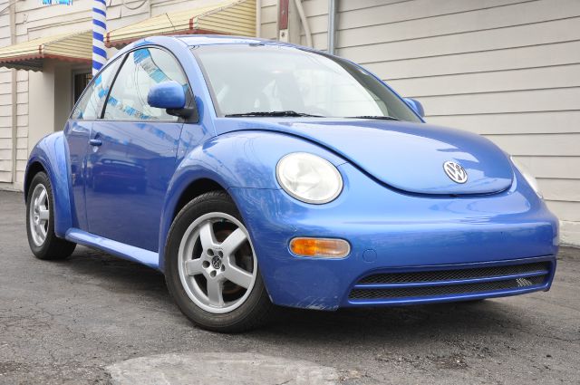 1998 Volkswagen New Beetle Base