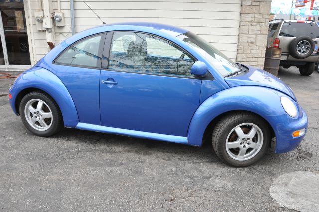 1998 Volkswagen New Beetle Base