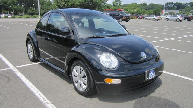 1998 Volkswagen New Beetle Base