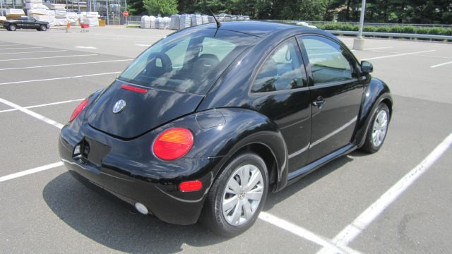 1998 Volkswagen New Beetle Base