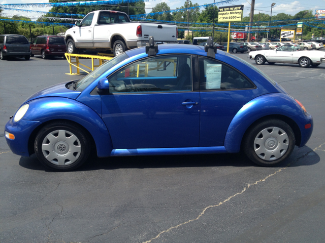 1998 Volkswagen New Beetle Base