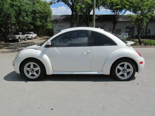 1998 Volkswagen New Beetle Base