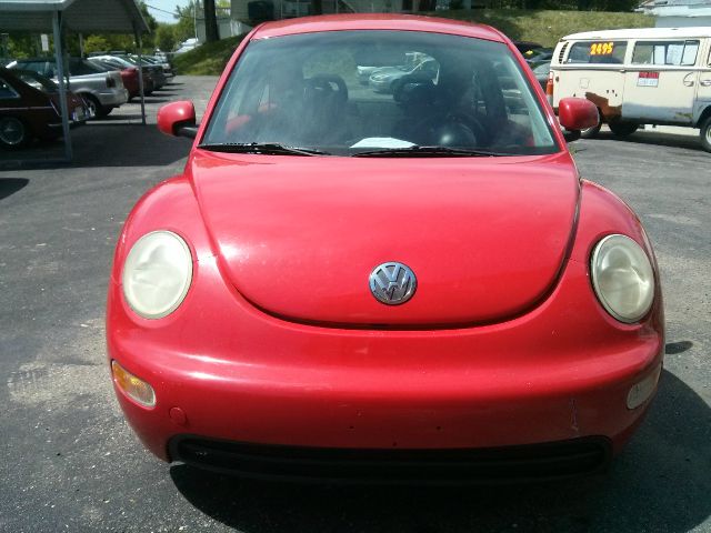 1998 Volkswagen New Beetle 29