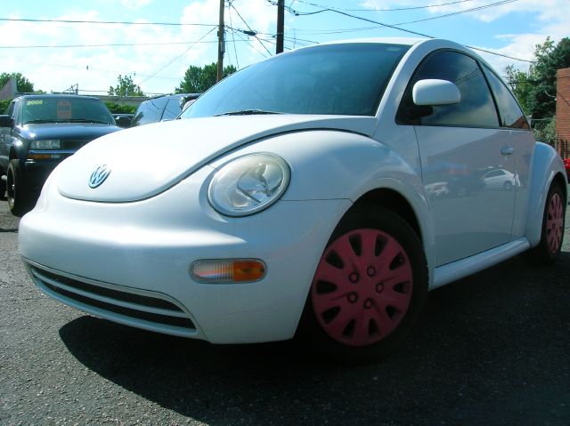 1998 Volkswagen New Beetle Base