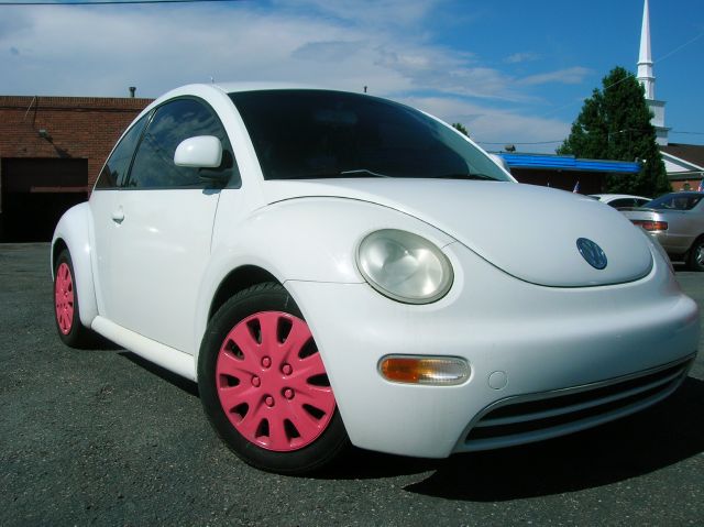 1998 Volkswagen New Beetle Base