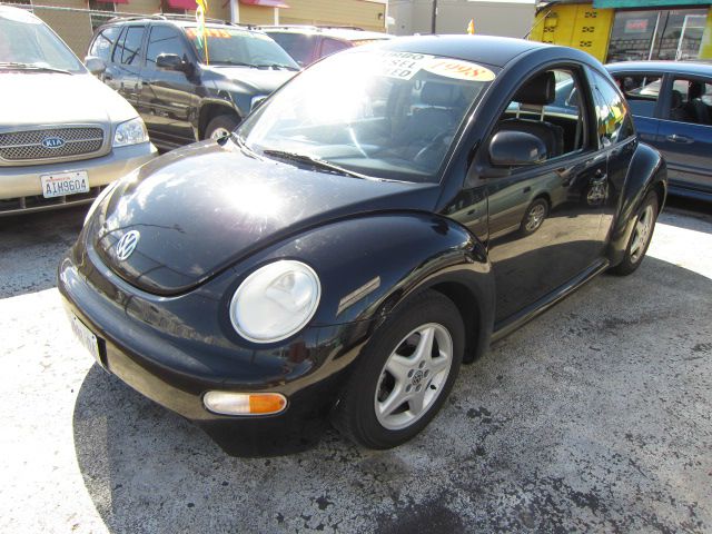 1998 Volkswagen New Beetle Base