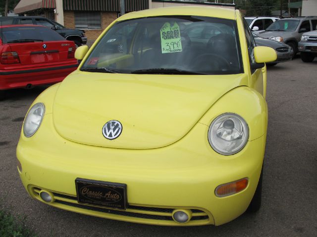 1998 Volkswagen New Beetle Base