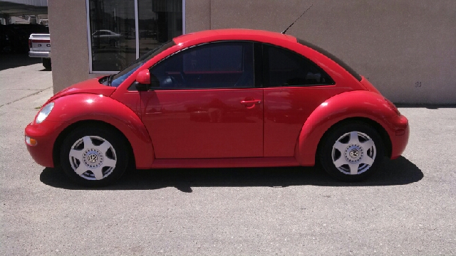 1998 Volkswagen New Beetle Base