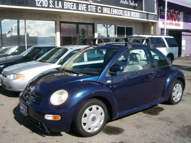 1999 Volkswagen New Beetle FWD 4dr Sport