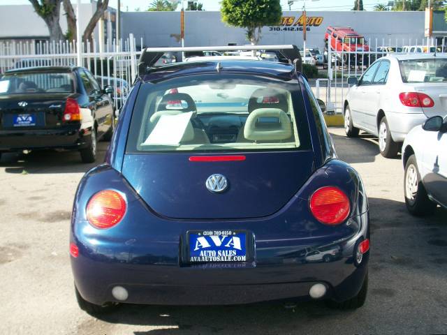 1999 Volkswagen New Beetle FWD 4dr Sport