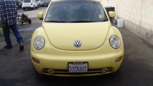 1999 Volkswagen New Beetle FWD 4dr Sport