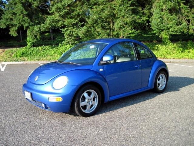 1999 Volkswagen New Beetle FWD 4dr Sport