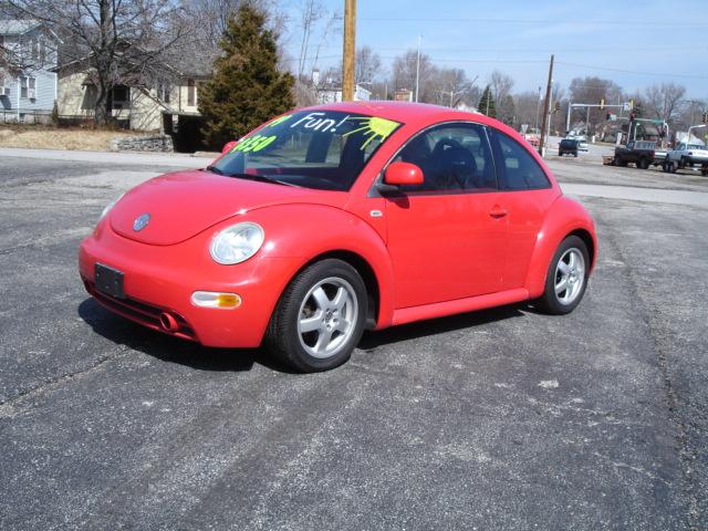 1999 Volkswagen New Beetle FWD 4dr Sport