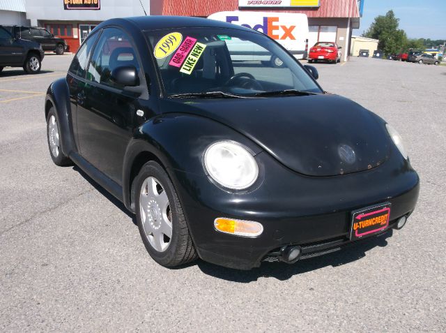 1999 Volkswagen New Beetle Quad Cab 4x2 Shortbox XLT