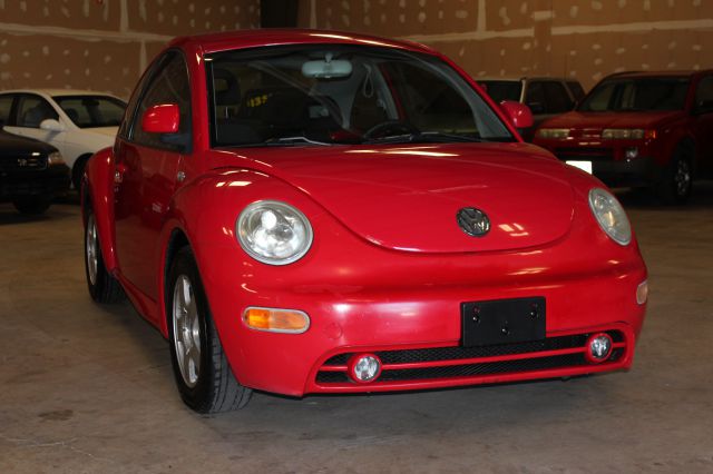 1999 Volkswagen New Beetle T6 AWD Leather Moonroof Navigation