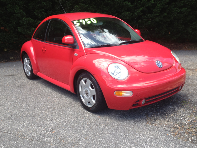 1999 Volkswagen New Beetle 4dr 112 WB AWD