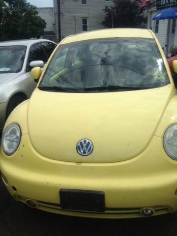 1999 Volkswagen New Beetle 4dr 112 WB AWD