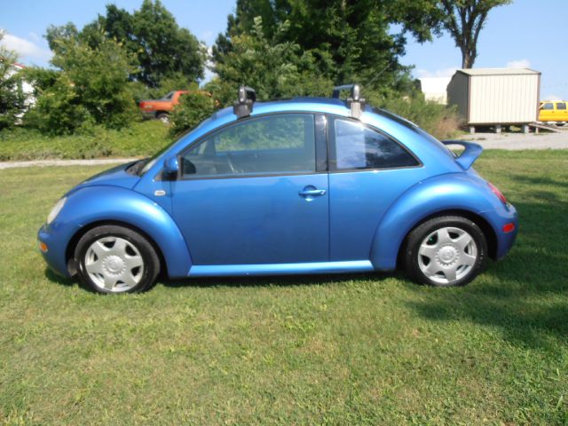 1999 Volkswagen New Beetle Quad Cab 4x2 Shortbox XLT