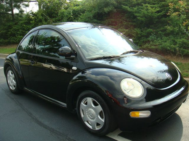 2000 Volkswagen New Beetle SE Crew Cab 4WD FFV