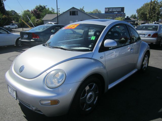 2000 Volkswagen New Beetle SE Crew Cab 4WD FFV