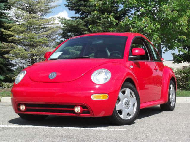 2000 Volkswagen New Beetle SE Crew Cab 4WD FFV