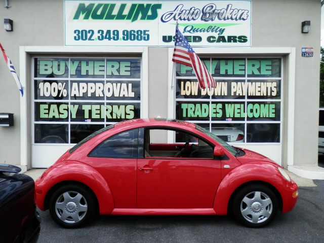 2000 Volkswagen New Beetle Quad Cab 4x2 Shortbox XLT