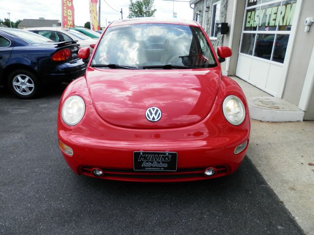 2000 Volkswagen New Beetle Quad Cab 4x2 Shortbox XLT