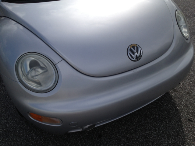 2000 Volkswagen New Beetle FWD 5dr Wgn I4 CVT